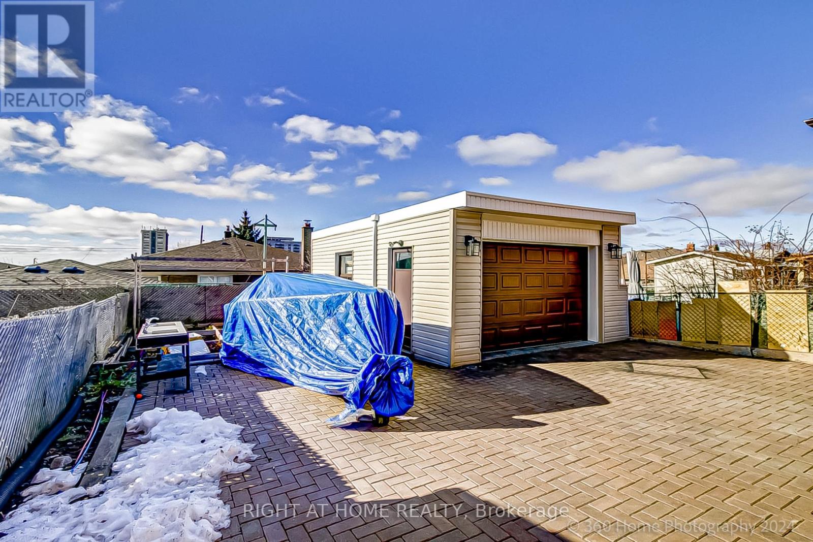 38 Whitbread Crescent, Toronto, Ontario  M3L 2A7 - Photo 35 - W11914765