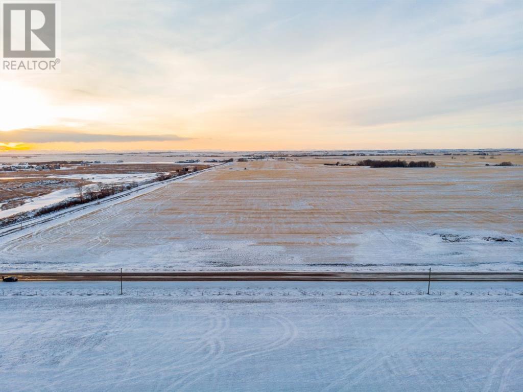 W4R26T25S16QNW Range Road 264 Range, Rural Wheatland County, Alberta