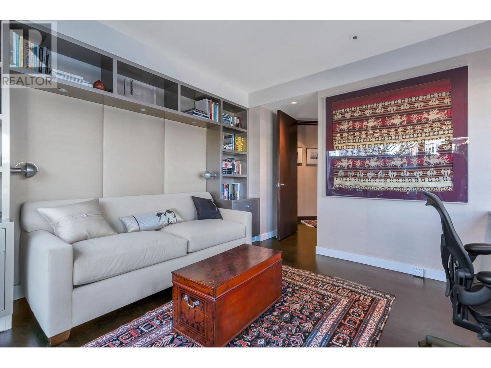 Listing Picture 33 of 40 : 902 1600 HORNBY STREET, Vancouver / 溫哥華 - 魯藝地產 Yvonne Lu Group - MLS Medallion Club Member