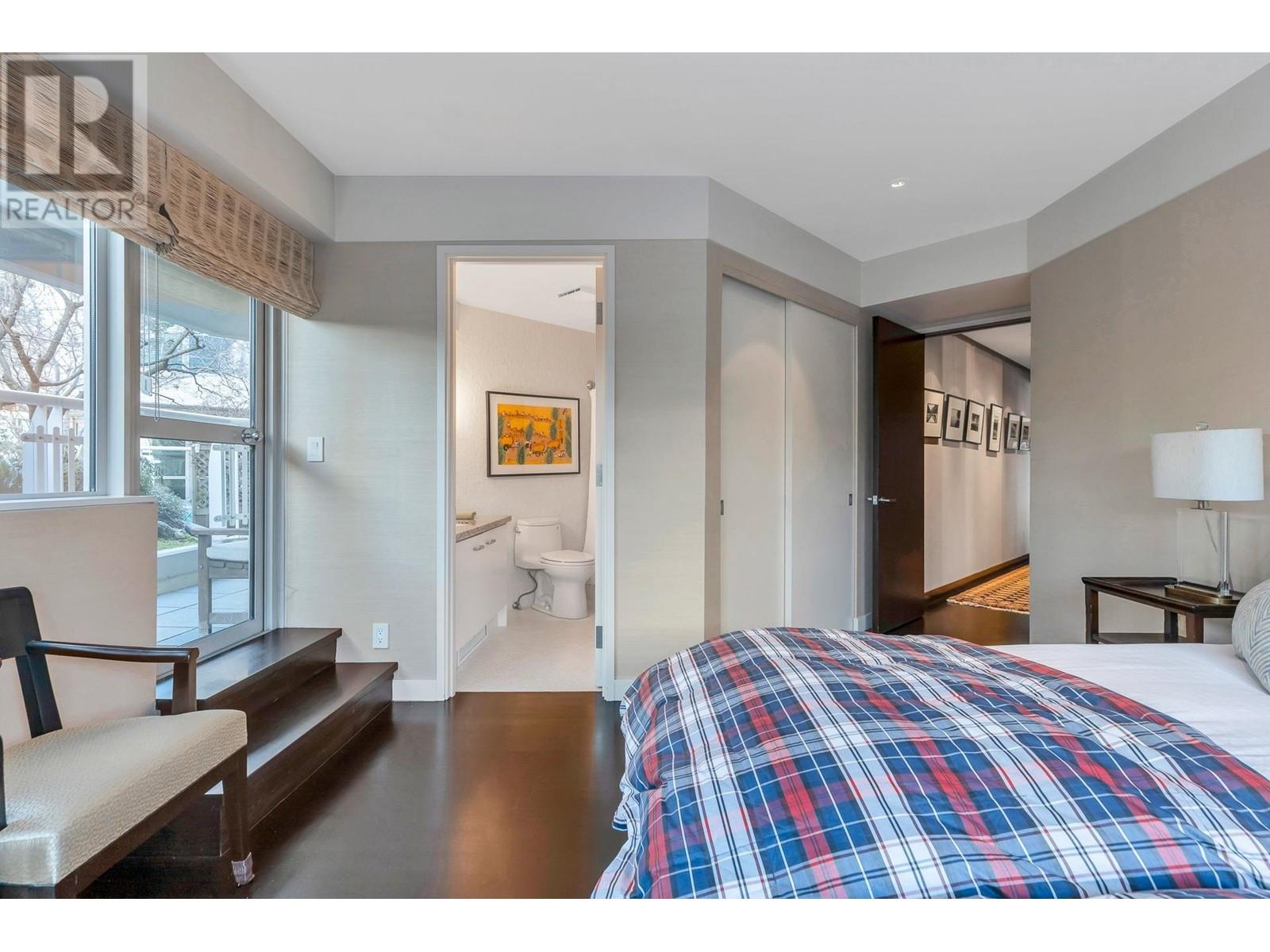 Listing Picture 36 of 40 : 902 1600 HORNBY STREET, Vancouver / 溫哥華 - 魯藝地產 Yvonne Lu Group - MLS Medallion Club Member