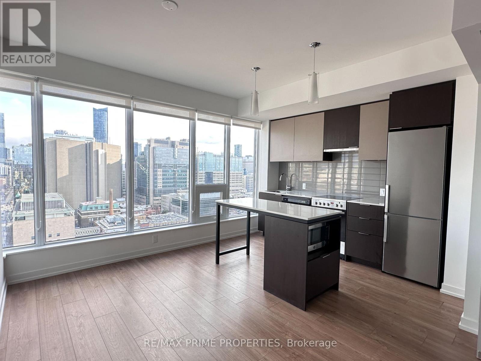 1707 - 203 College Street, Toronto, Ontario  M5T 1P9 - Photo 4 - C11914786