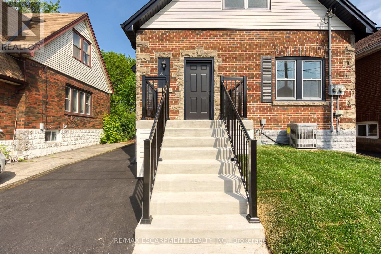 21 Weir Street S, Hamilton, Ontario  L8K 3A3 - Photo 7 - X11914822