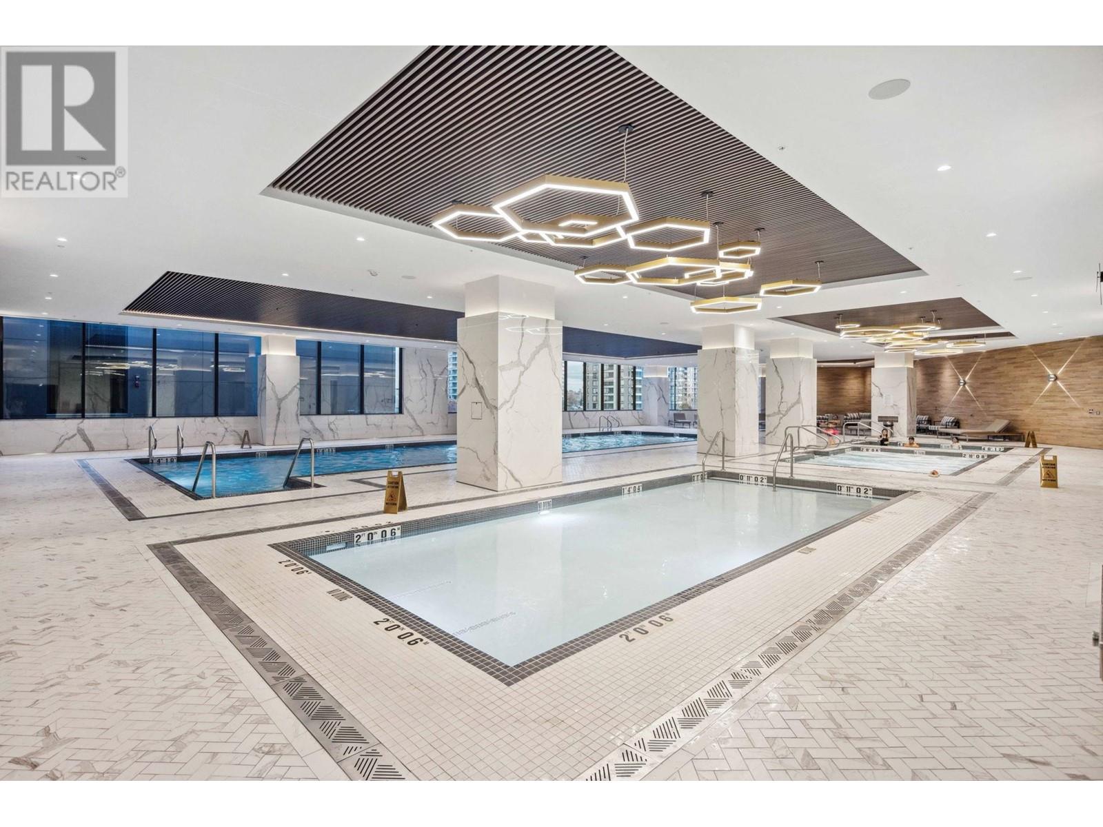 Listing Picture 18 of 32 : 1010 2108 GILMORE AVENUE, Burnaby / 本拿比 - 魯藝地產 Yvonne Lu Group - MLS Medallion Club Member