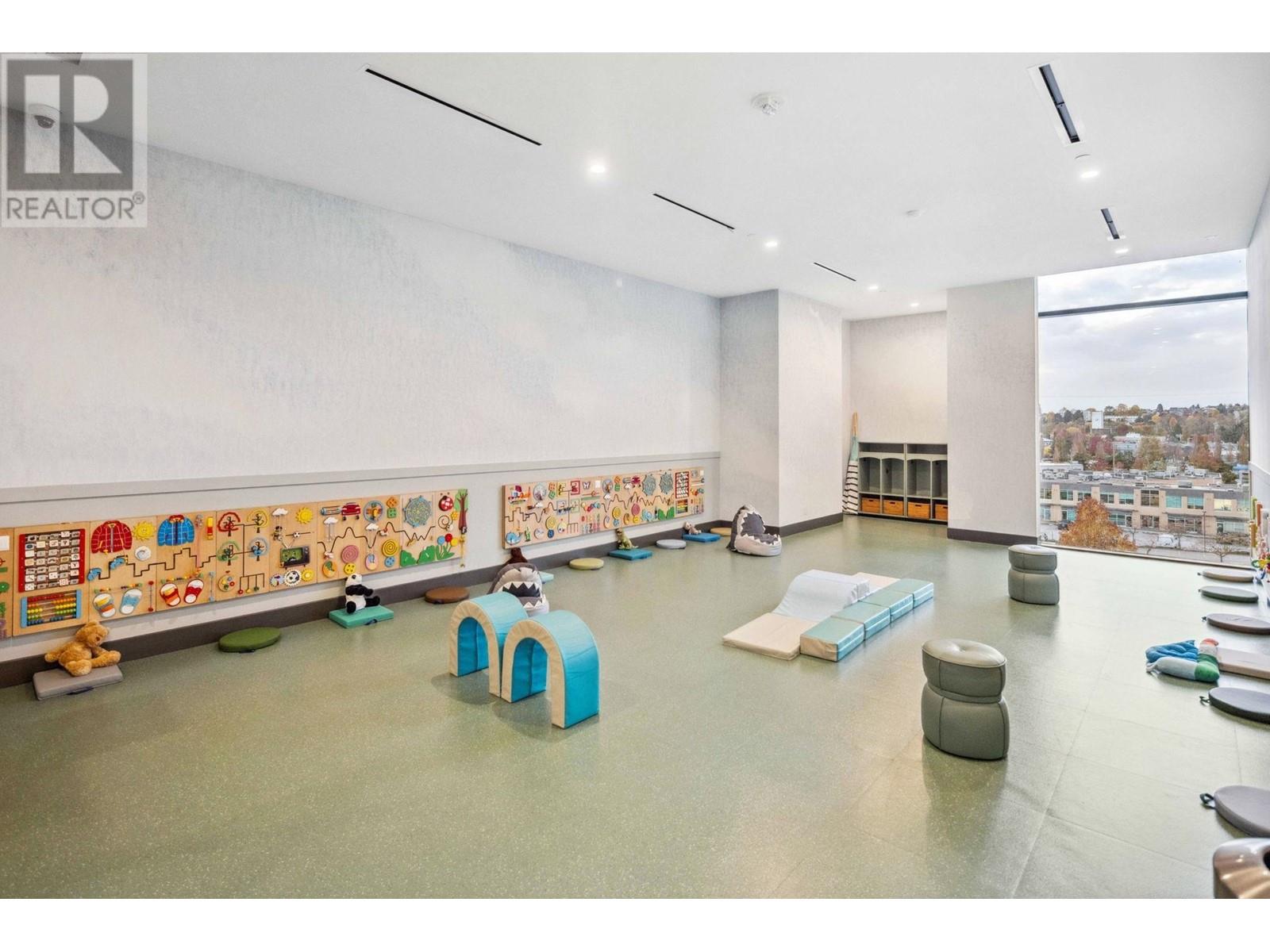 Listing Picture 27 of 32 : 1010 2108 GILMORE AVENUE, Burnaby / 本拿比 - 魯藝地產 Yvonne Lu Group - MLS Medallion Club Member