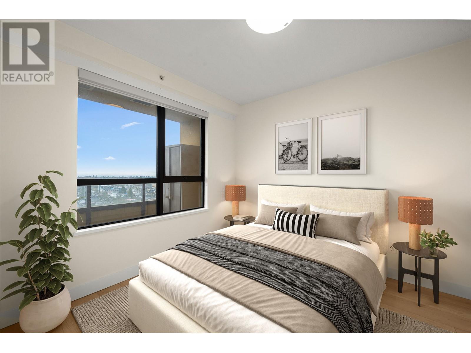 Listing Picture 13 of 33 : 1601 3438 VANNESS AVENUE, Vancouver / 溫哥華 - 魯藝地產 Yvonne Lu Group - MLS Medallion Club Member