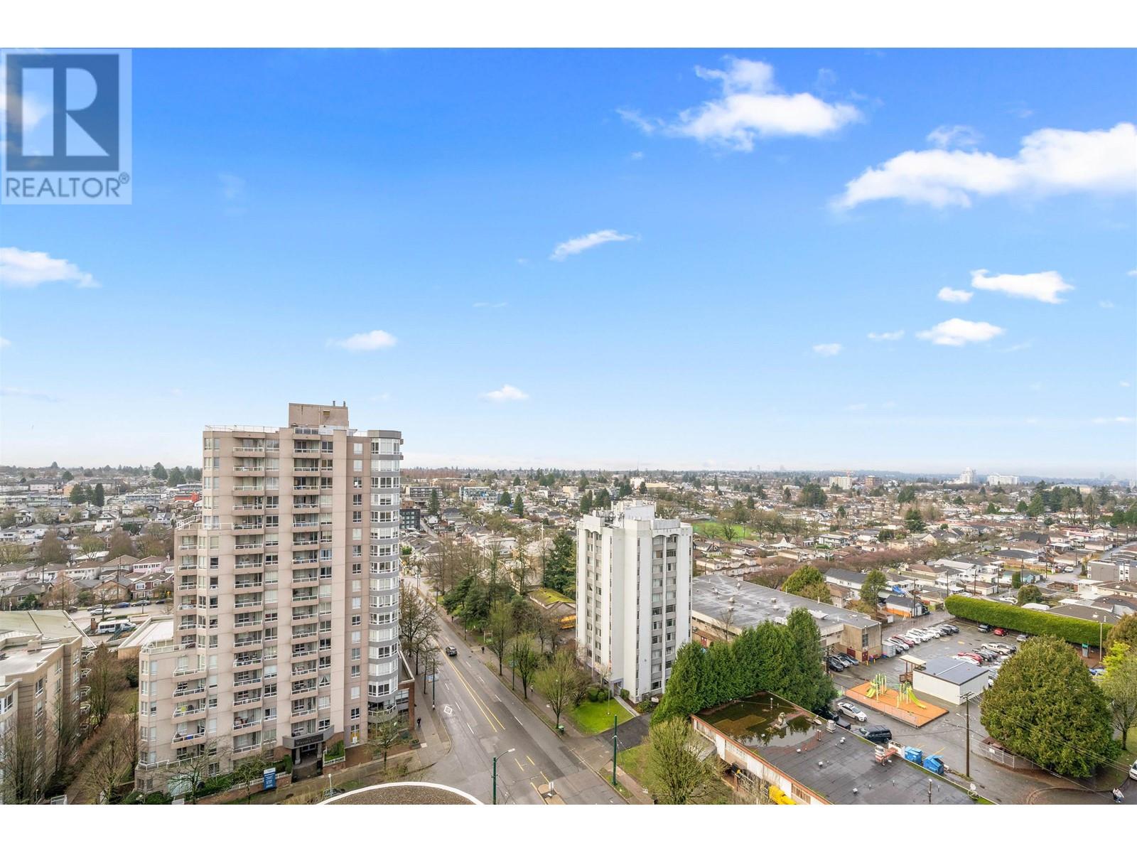 Listing Picture 18 of 33 : 1601 3438 VANNESS AVENUE, Vancouver / 溫哥華 - 魯藝地產 Yvonne Lu Group - MLS Medallion Club Member