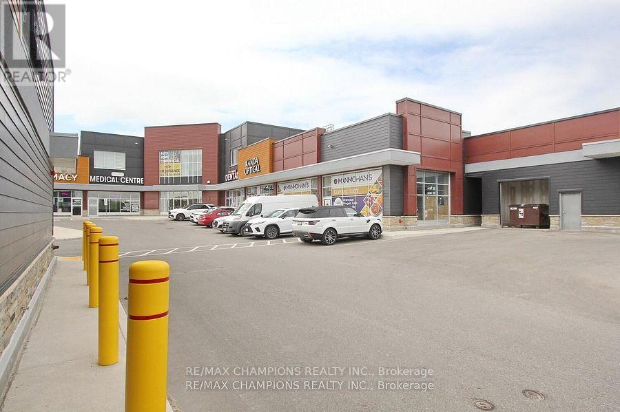 201 - 6475 Mayfield Road, Brampton, Ontario  L6P 0H9 - Photo 2 - W11915006
