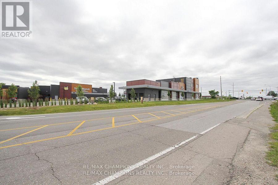 201 - 6475 Mayfield Road, Brampton, Ontario  L6P 0H9 - Photo 3 - W11915006