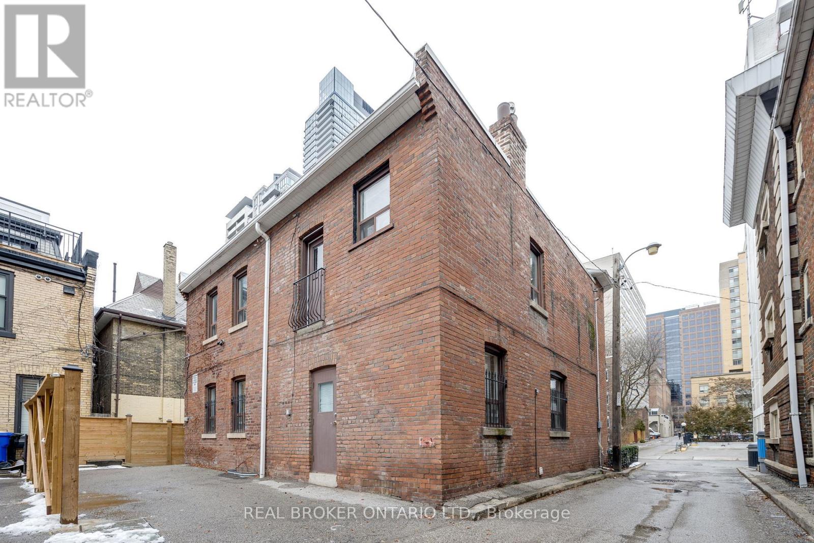 Upper - 77 Isabella Street, Toronto, Ontario  M4Y 1N7 - Photo 22 - C11915068