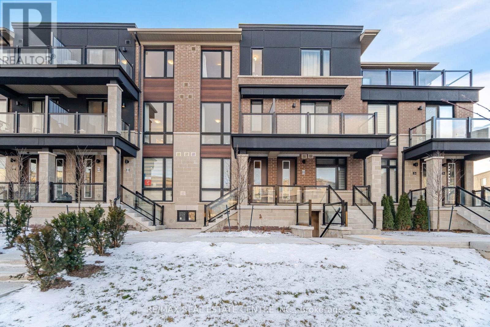 79 - 25 KNOTSBERRY CIRCLE, Brampton, Ontario