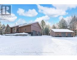 4571 ASPDIN ROAD, Muskoka Lakes, Ontario