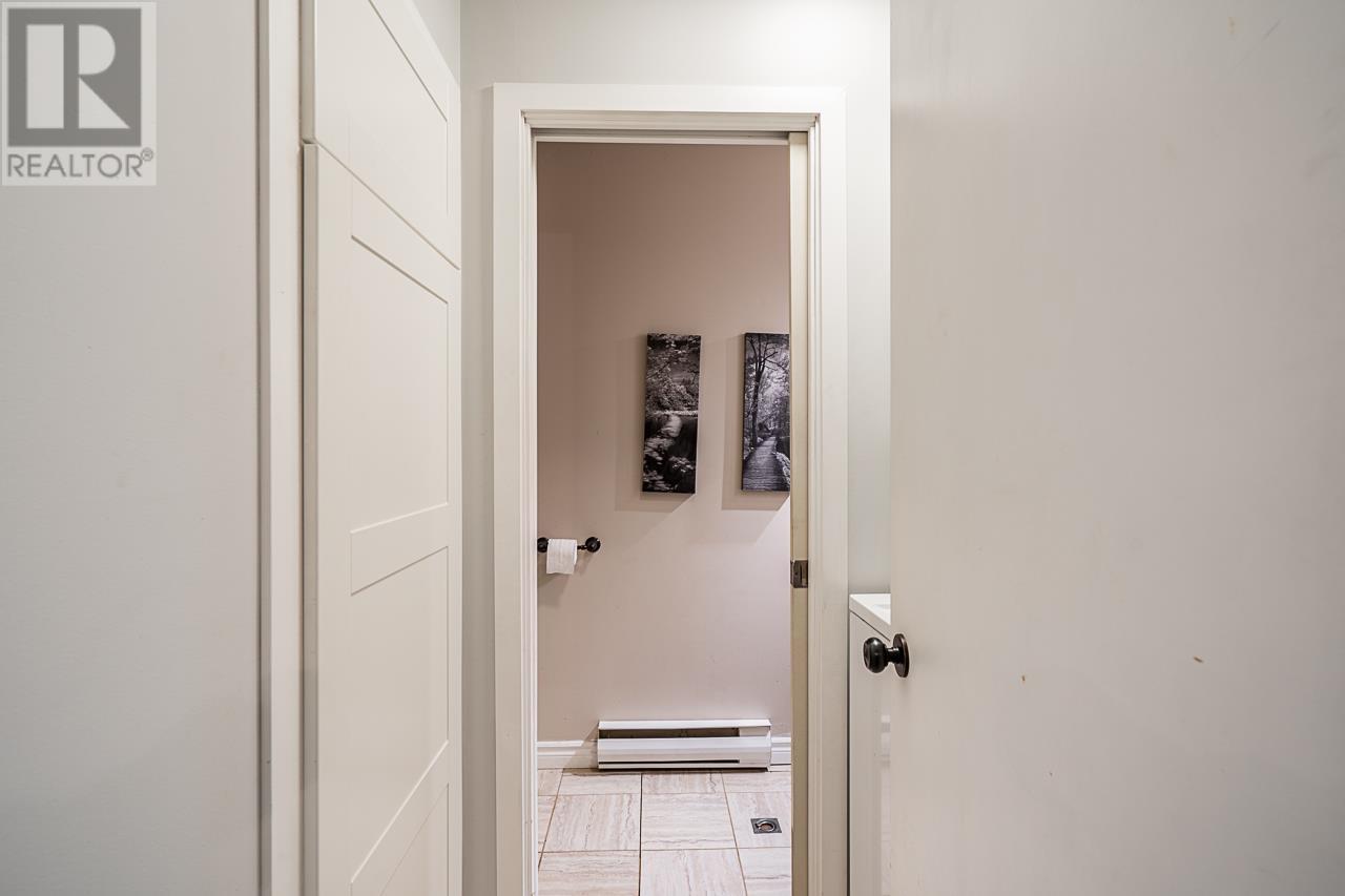 12139 Faber Crescent, Maple Ridge, British Columbia  V2X 8A1 - Photo 14 - R2951635