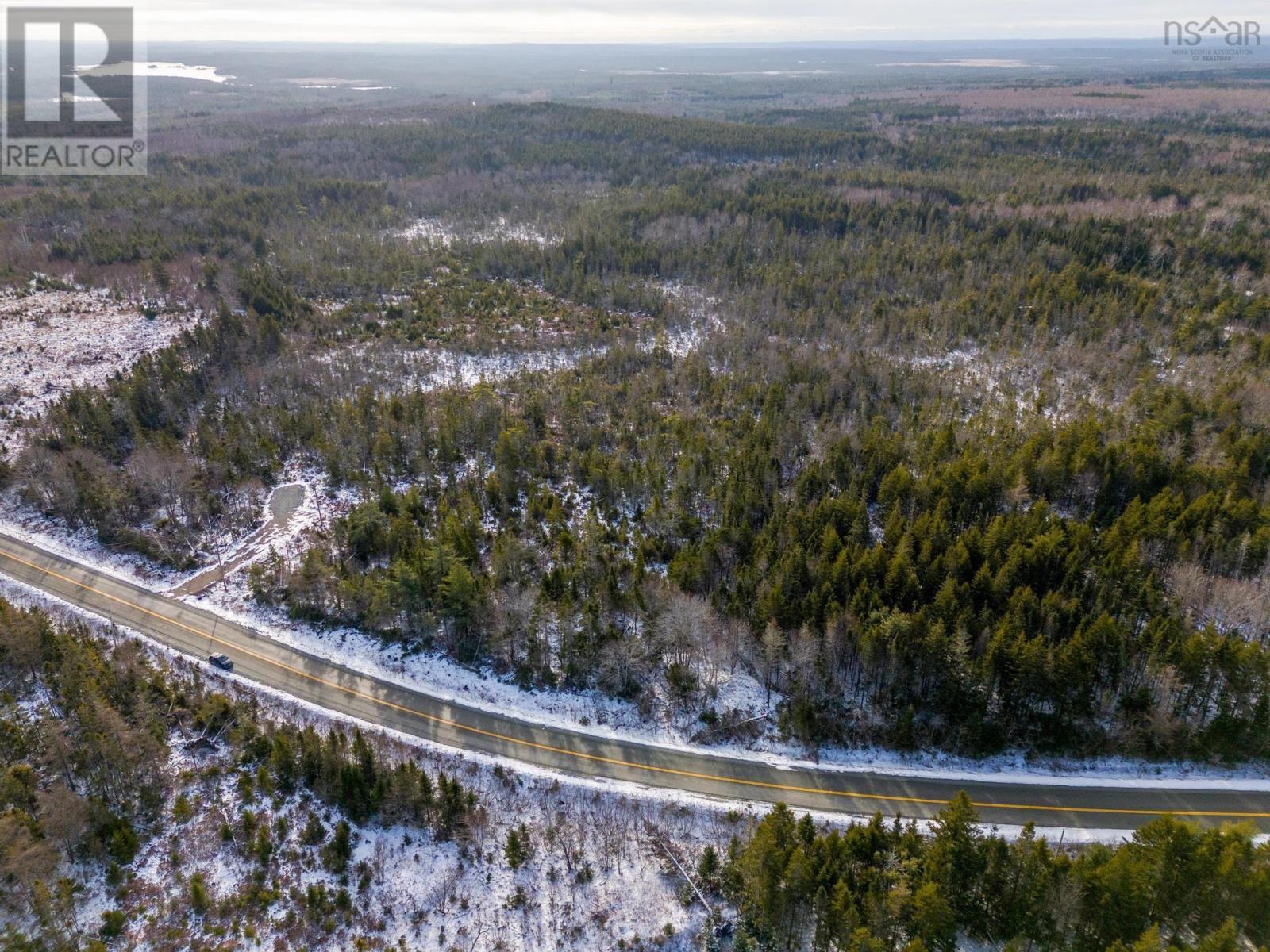 8055 Moose River Road, Long Lake, Nova Scotia  B0N 1X0 - Photo 22 - 202424485