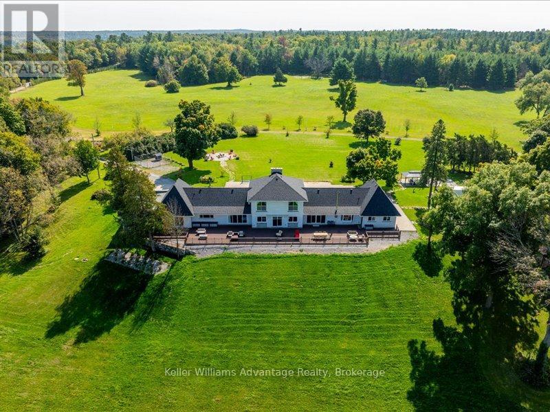 2250 Gilchrist Bay Road, Douro-Dummer, Ontario  K0L 2H0 - Photo 3 - X9416453