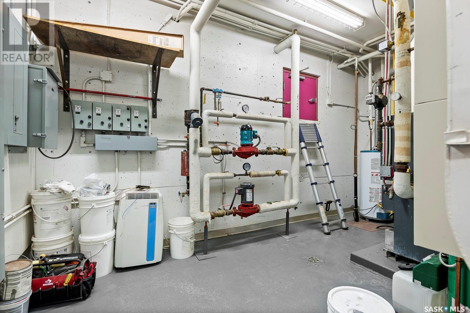 1445 Park Street, Regina, Saskatchewan  S4N 4C5 - Photo 37 - SK992497