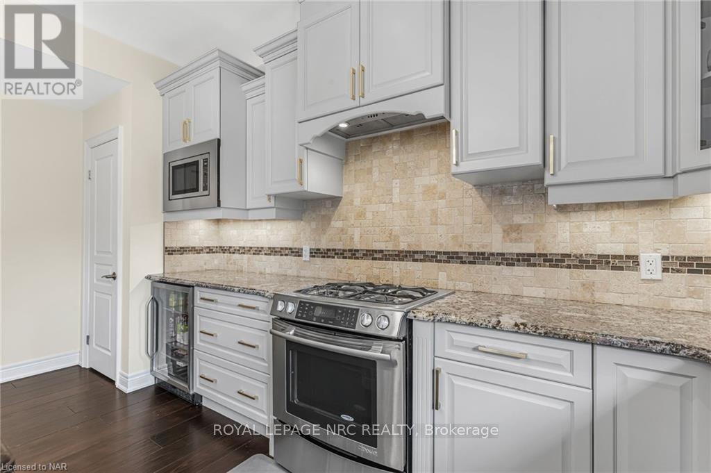 14 Tuscany Court, St. Catharines, Ontario  L2S 0E2 - Photo 10 - X9413813