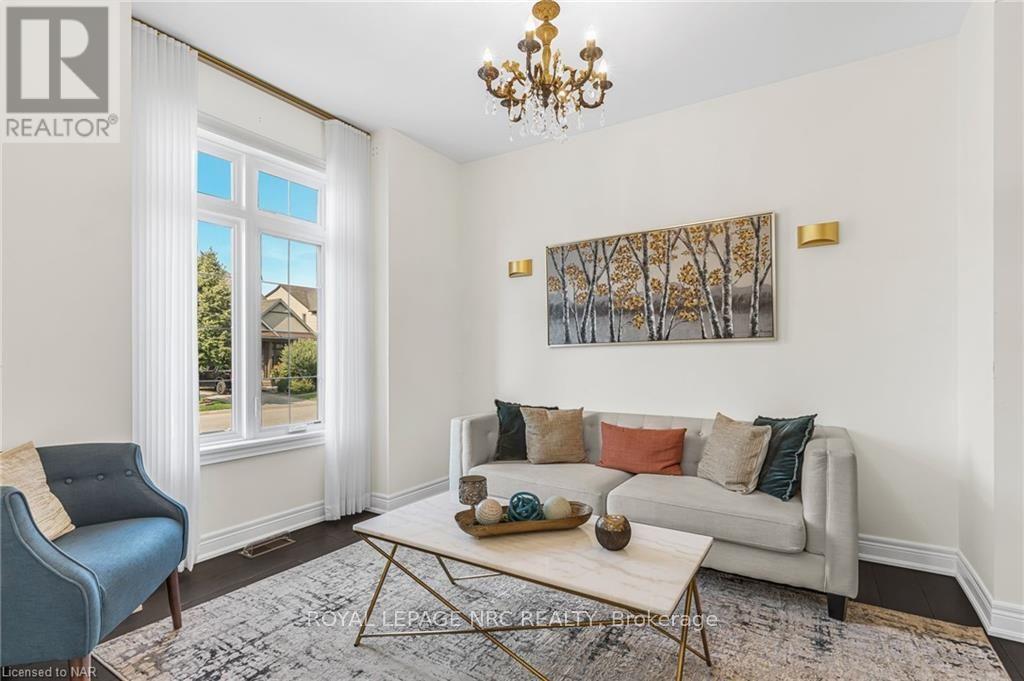 Property at 14 TUSCANY COURT image 4