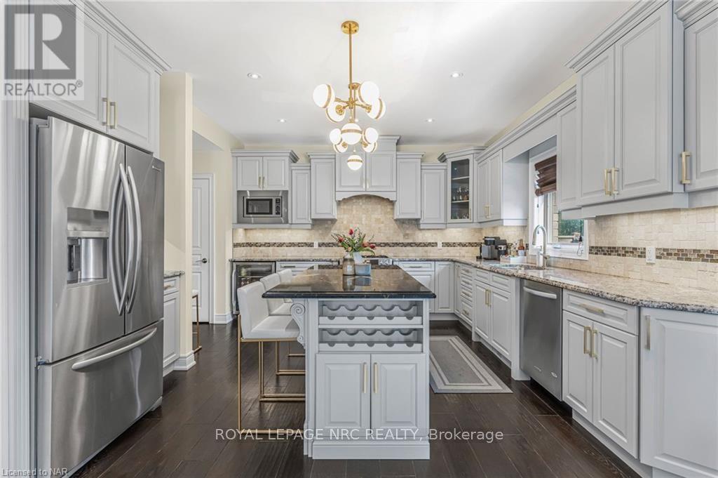 14 Tuscany Court, St. Catharines, Ontario  L2S 0E2 - Photo 8 - X9413813