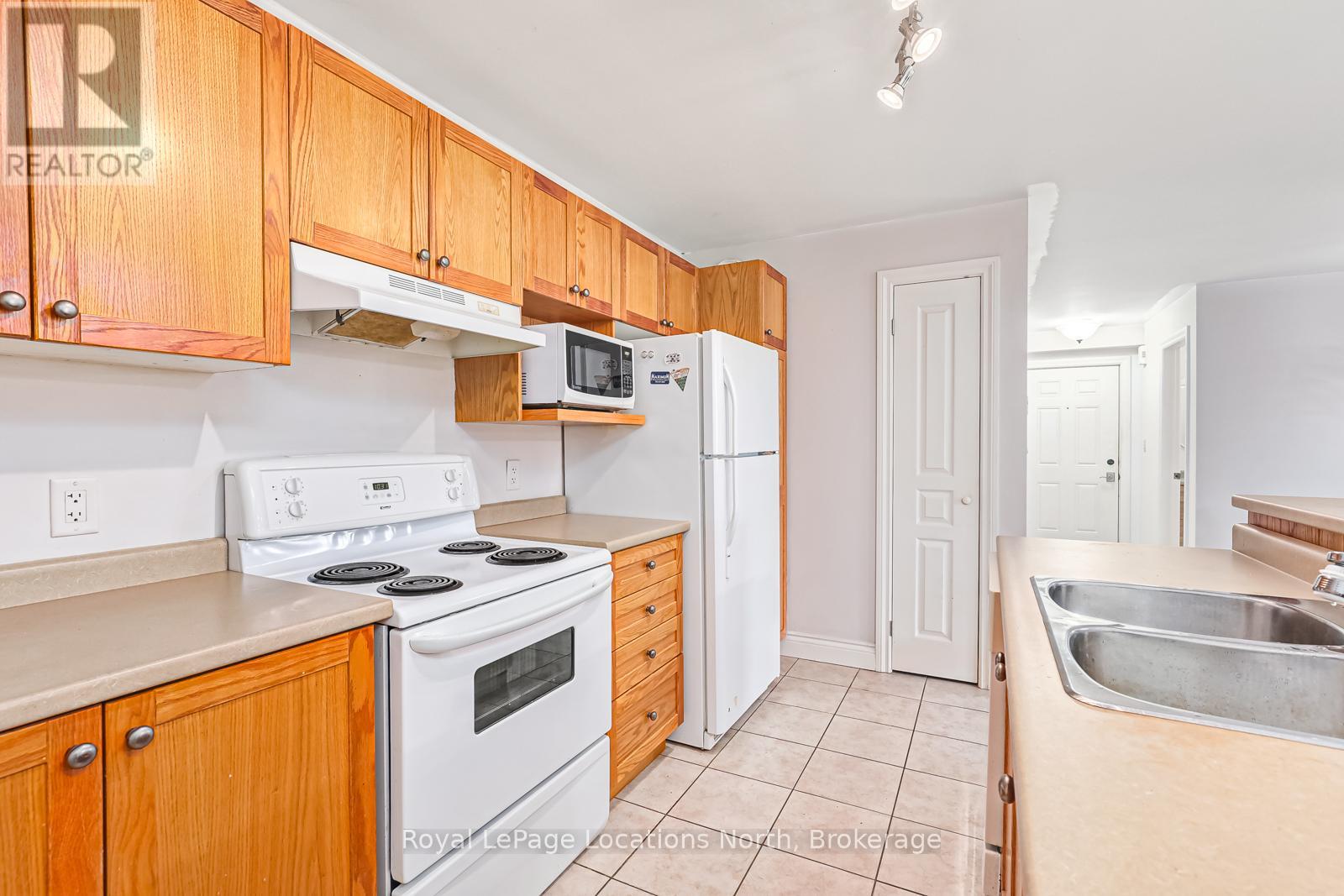 203 - 435 Walnut Street S, Collingwood, Ontario  L9Y 5J9 - Photo 6 - S11915220