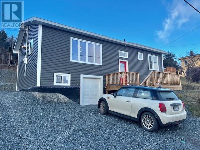 Property at 111 Coley's Point S image 2