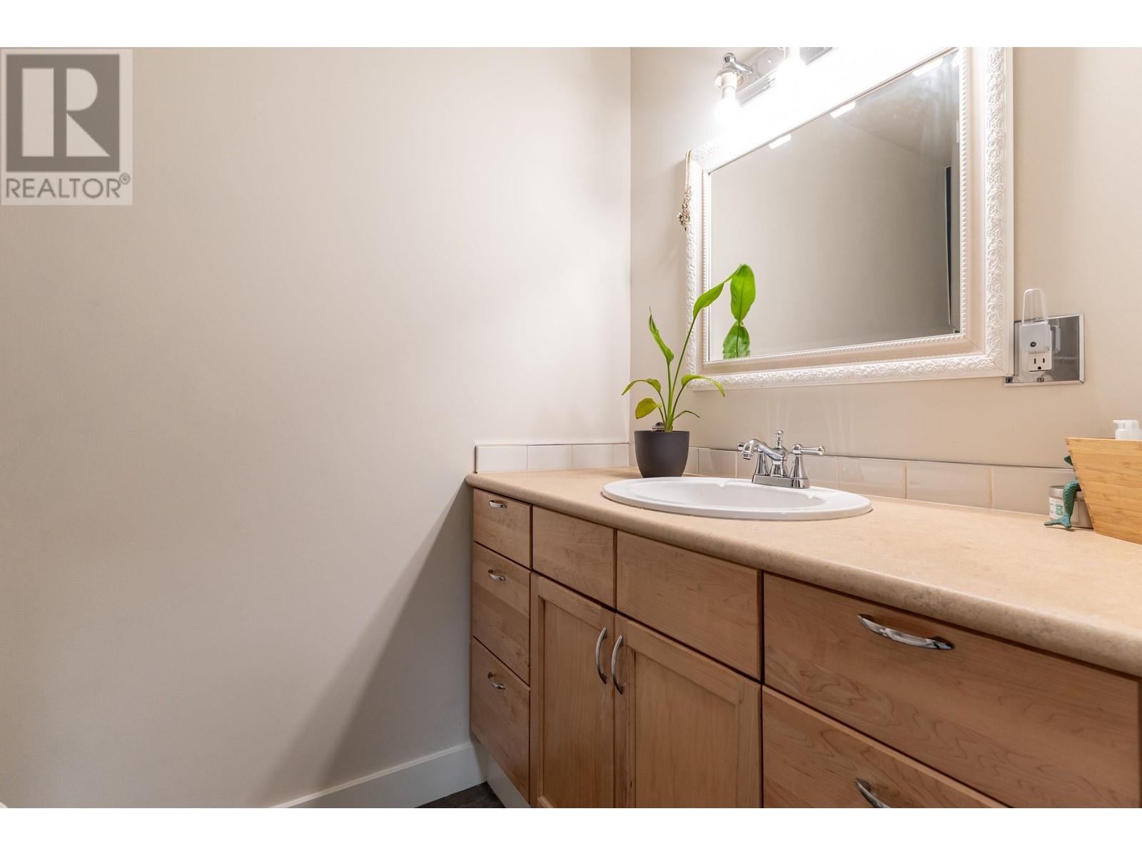 308 707 Hamilton Street, New Westminster, British Columbia  V3M 2M7 - Photo 14 - R2953959