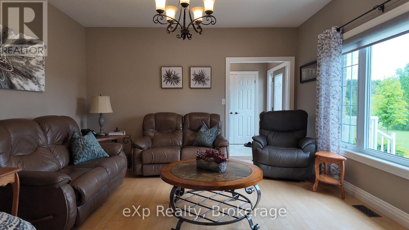 133799 Allan Park Road, West Grey, Ontario  N4N 3B9 - Photo 13 - X11915328