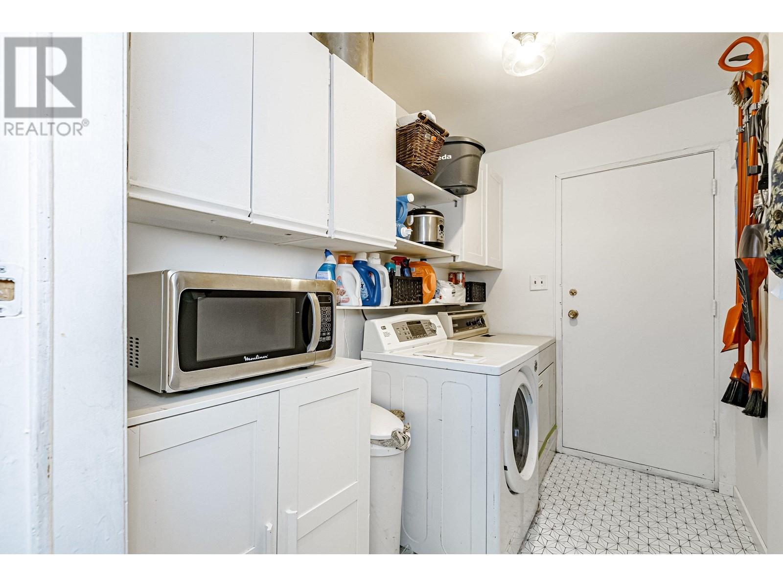 3035 Ashbrook Place, Coquitlam, British Columbia  V3C 4A8 - Photo 19 - R2912997