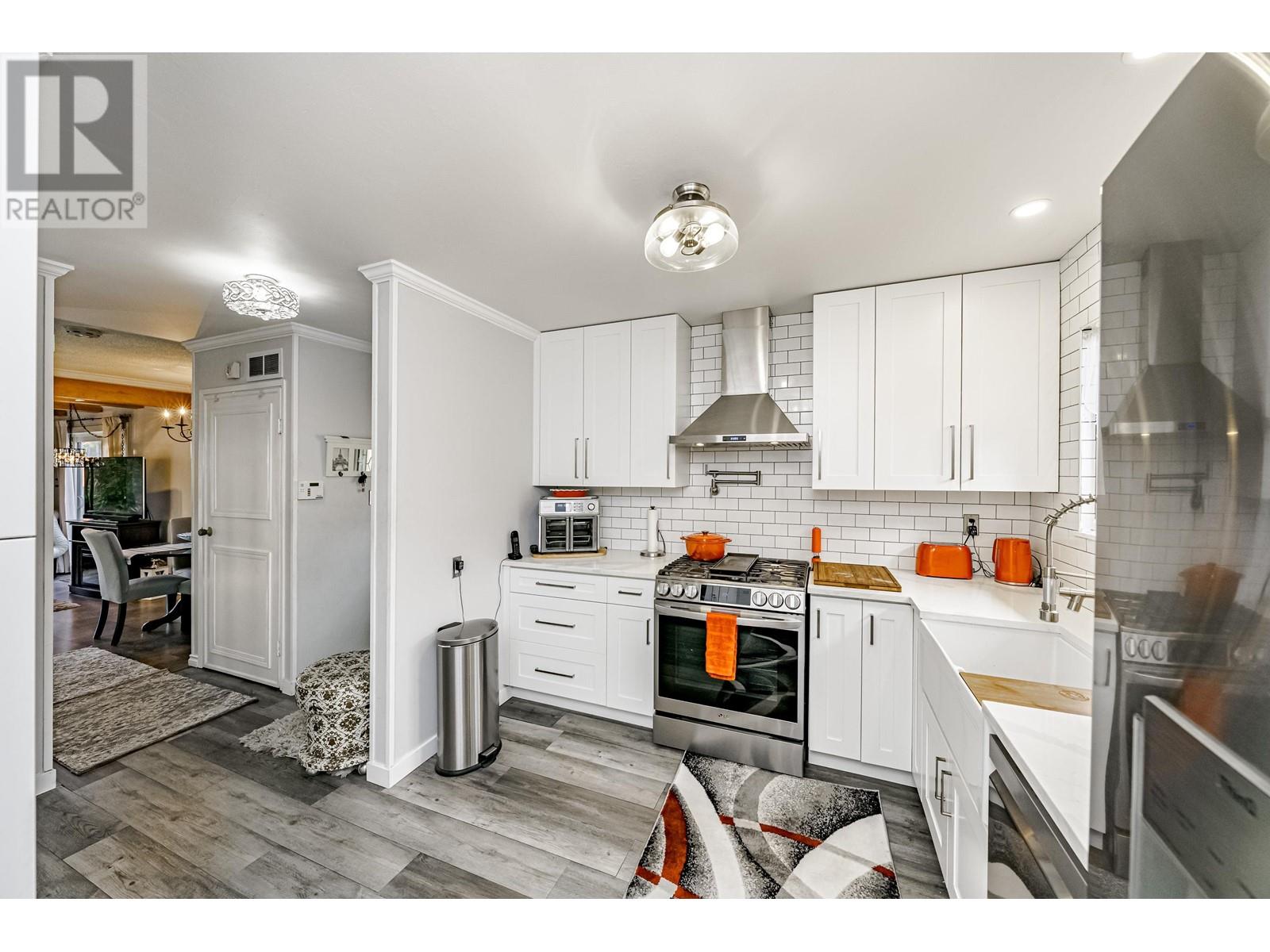 3035 Ashbrook Place, Coquitlam, British Columbia  V3C 4A8 - Photo 13 - R2912997