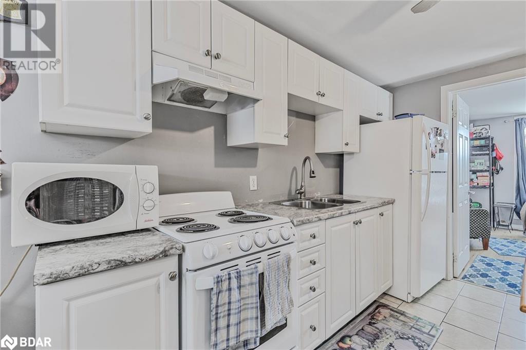 293 Matchedash Street N, Orillia, Ontario  L3V 4W1 - Photo 8 - 40689137