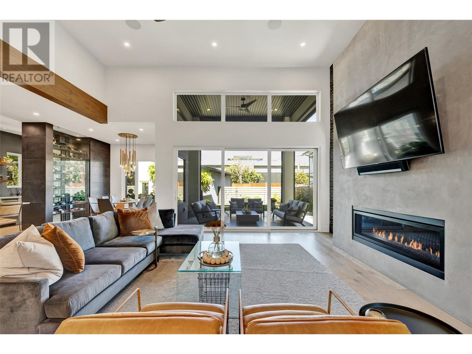 Property at 364 Christleton Avenue image 1