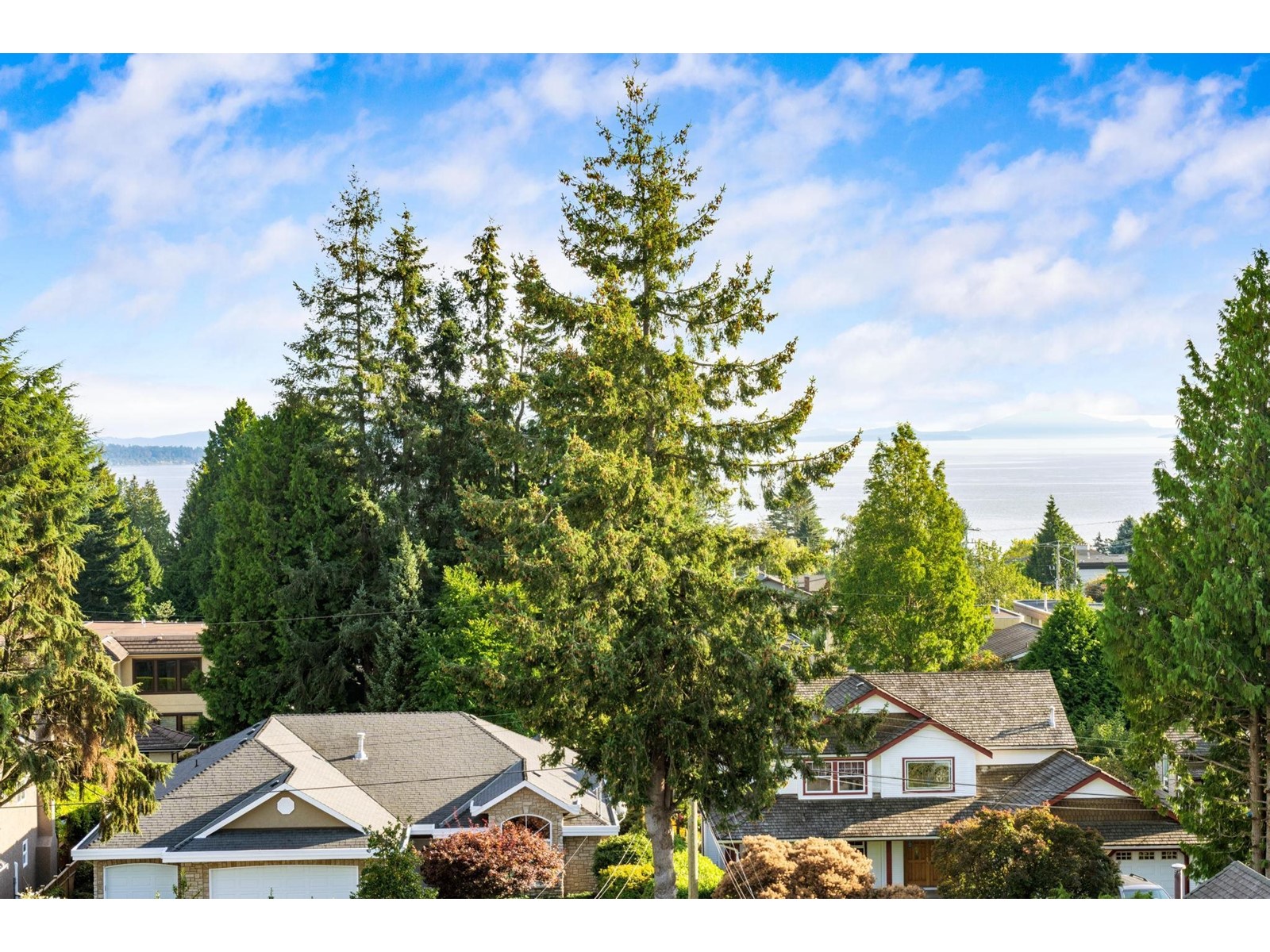 503 14022 North Bluff Rd Road, White Rock, British Columbia  V4B 0B7 - Photo 22 - R2953661