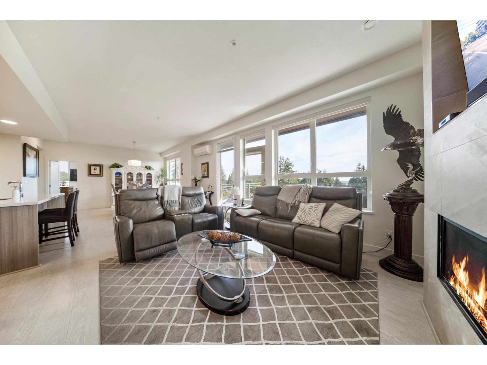 503 14022 North Bluff Rd Road, White Rock, British Columbia  V4B 0B7 - Photo 8 - R2953661