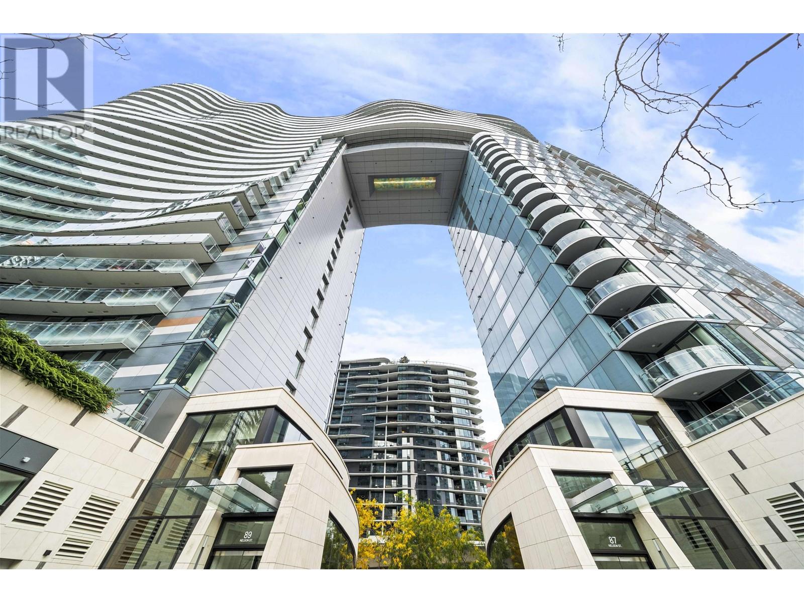 Listing Picture 33 of 37 : 605 89 NELSON STREET, Vancouver / 溫哥華 - 魯藝地產 Yvonne Lu Group - MLS Medallion Club Member