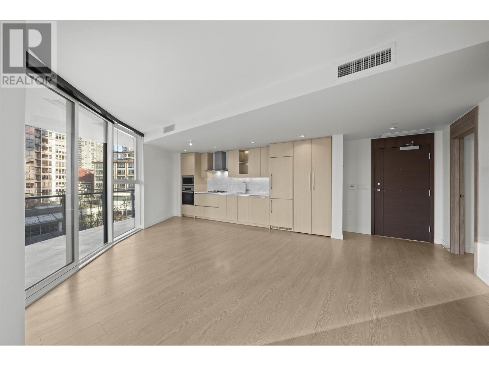 Listing Picture 21 of 37 : 605 89 NELSON STREET, Vancouver / 溫哥華 - 魯藝地產 Yvonne Lu Group - MLS Medallion Club Member