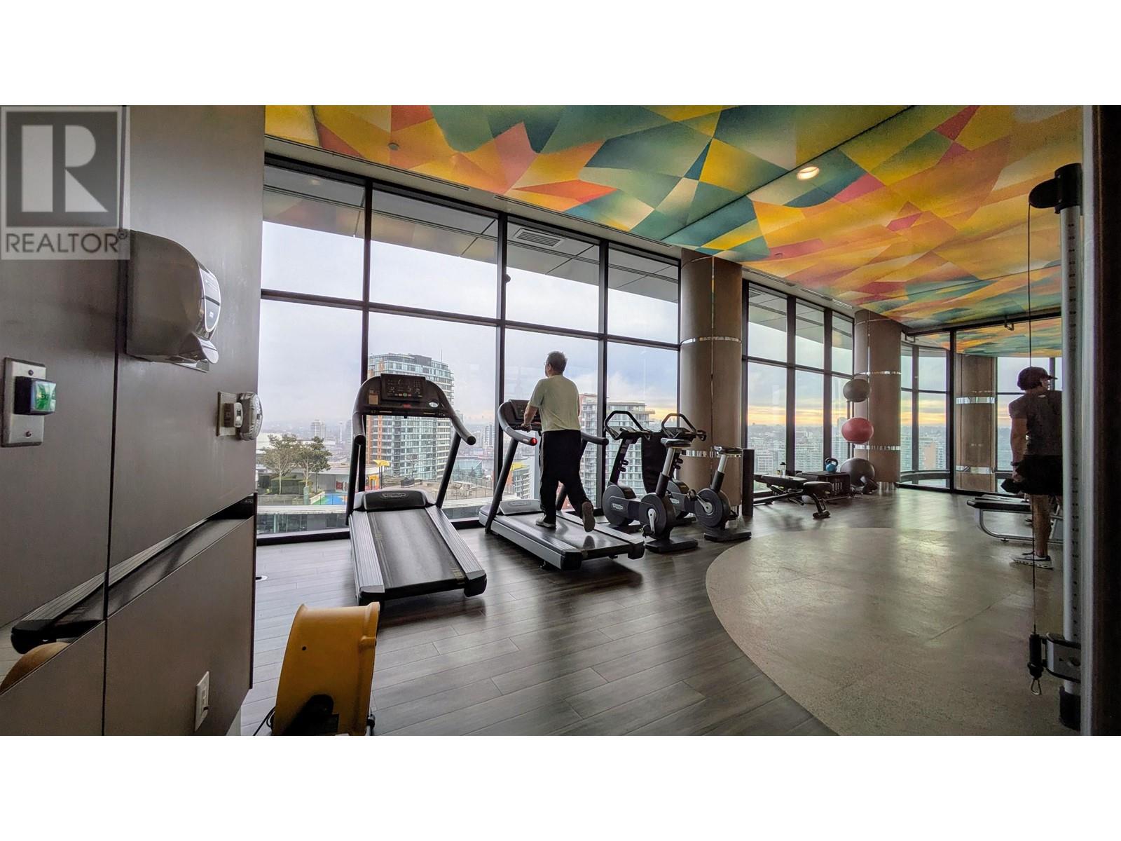 Listing Picture 35 of 37 : 605 89 NELSON STREET, Vancouver / 溫哥華 - 魯藝地產 Yvonne Lu Group - MLS Medallion Club Member