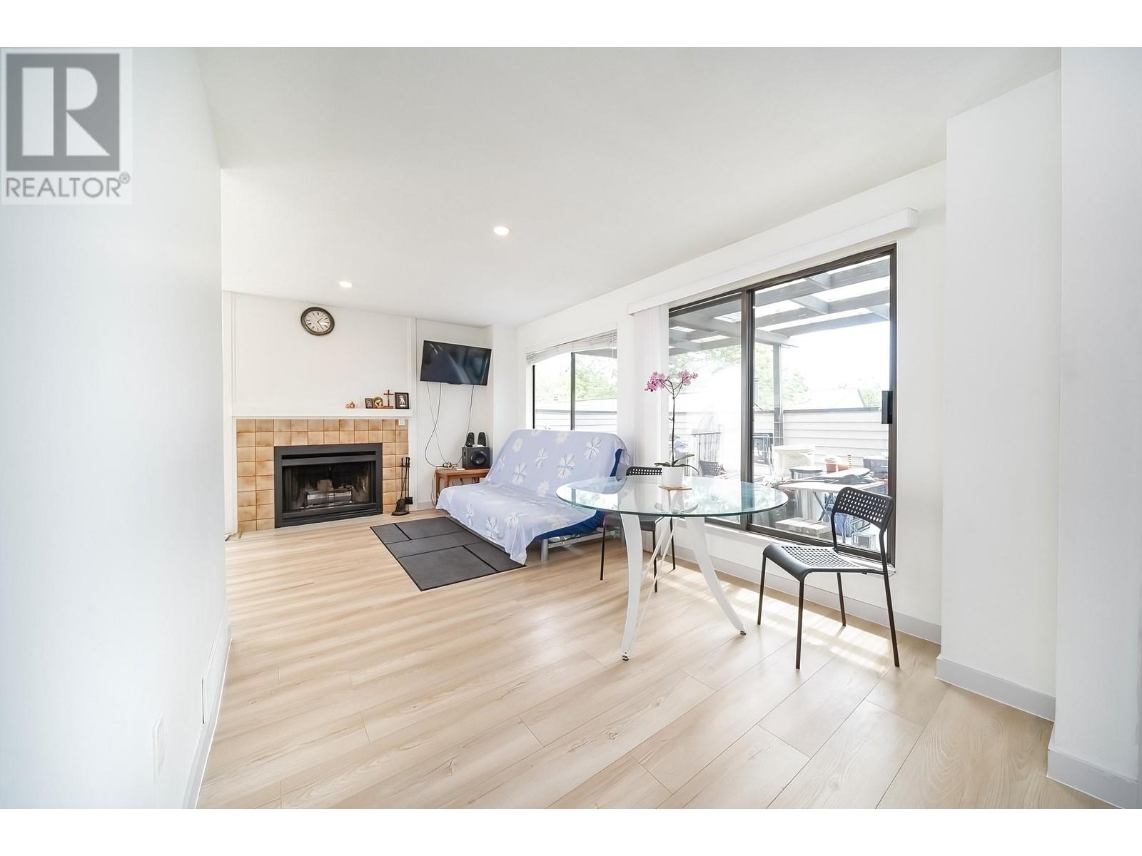 8566 Flowering Place, Burnaby, British Columbia  V5A 4B4 - Photo 15 - R2954352