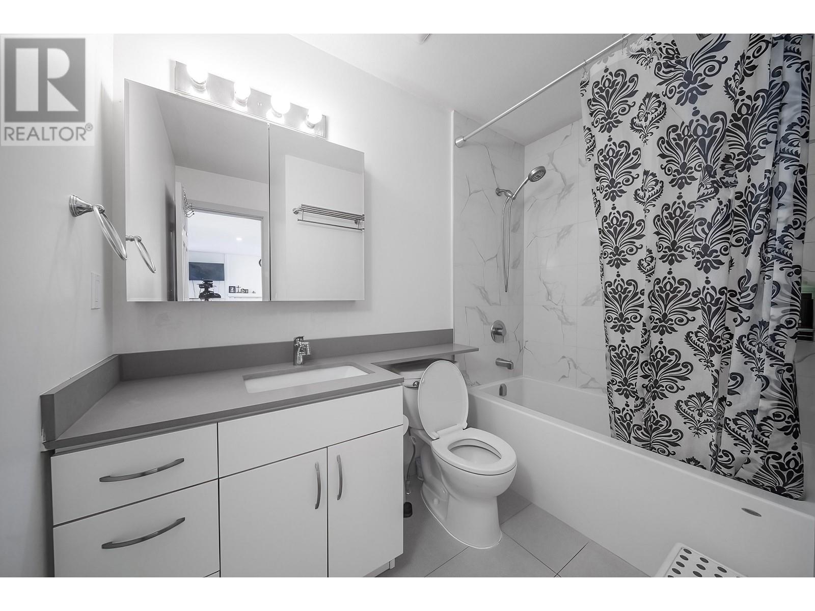 8566 Flowering Place, Burnaby, British Columbia  V5A 4B4 - Photo 20 - R2954352