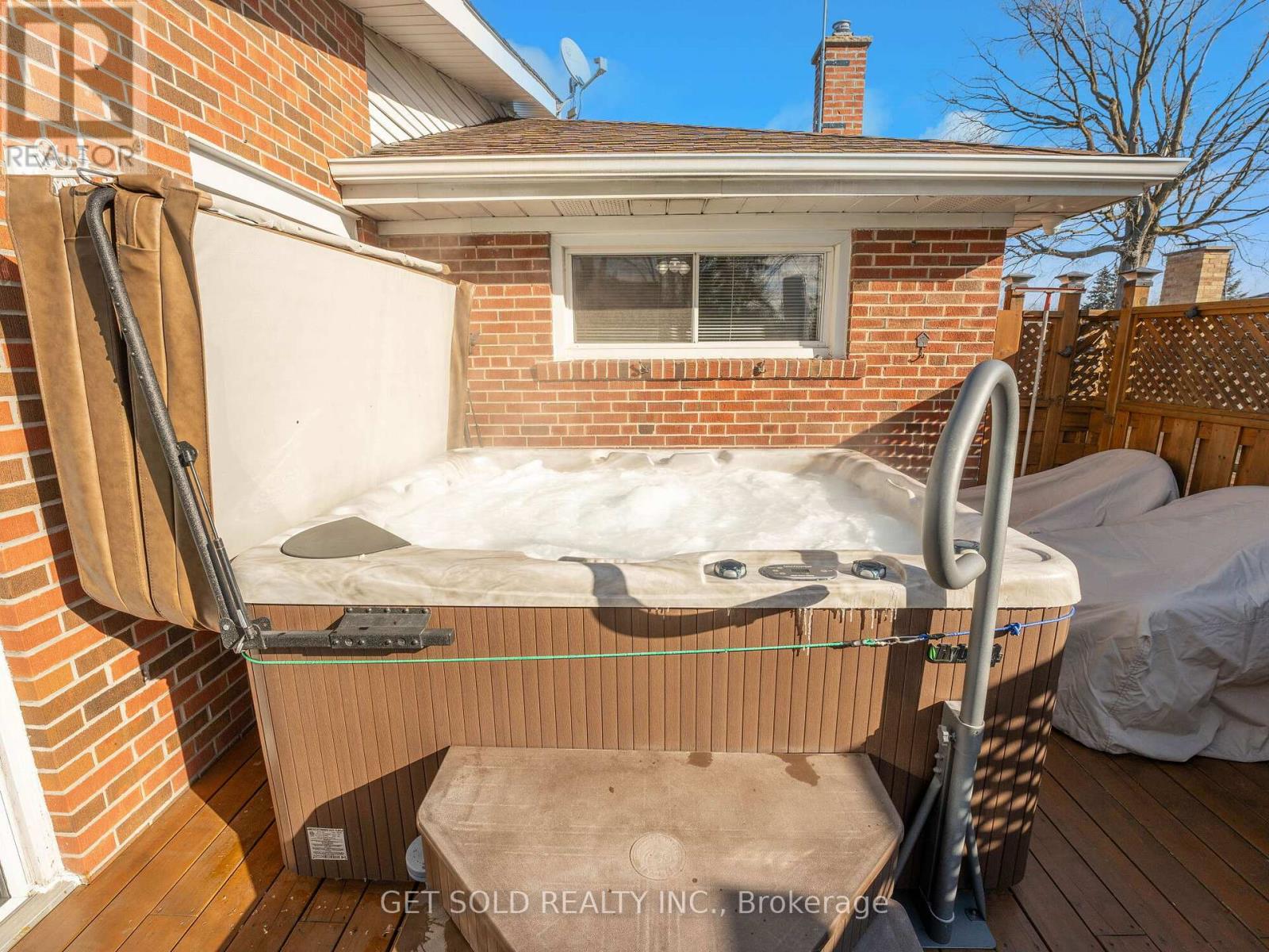 112 Riverhead Drive, Toronto, Ontario  M9W 4G9 - Photo 35 - W11915576