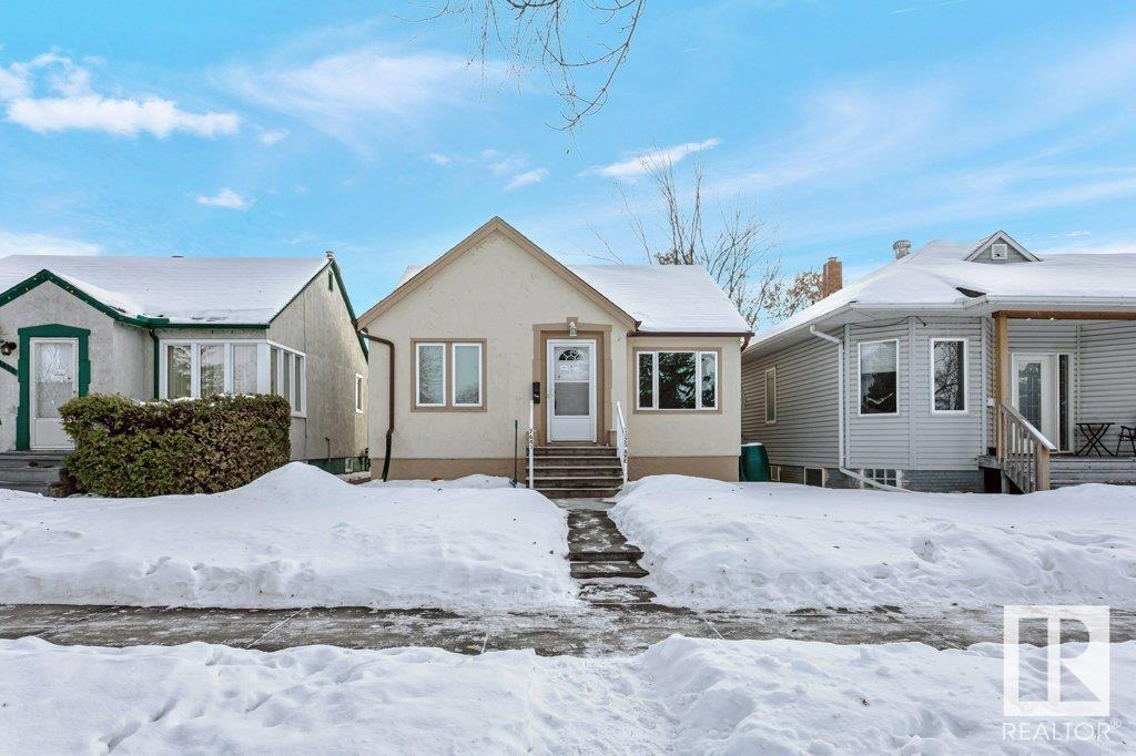 7641 112S AV NW, Edmonton, Alberta