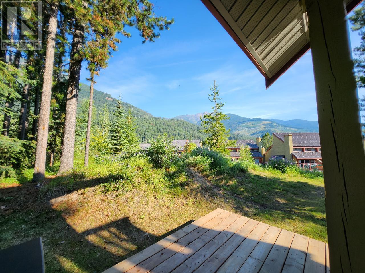 2025 GREYWOLF Drive Unit# 14, panorama, British Columbia V0A1T0