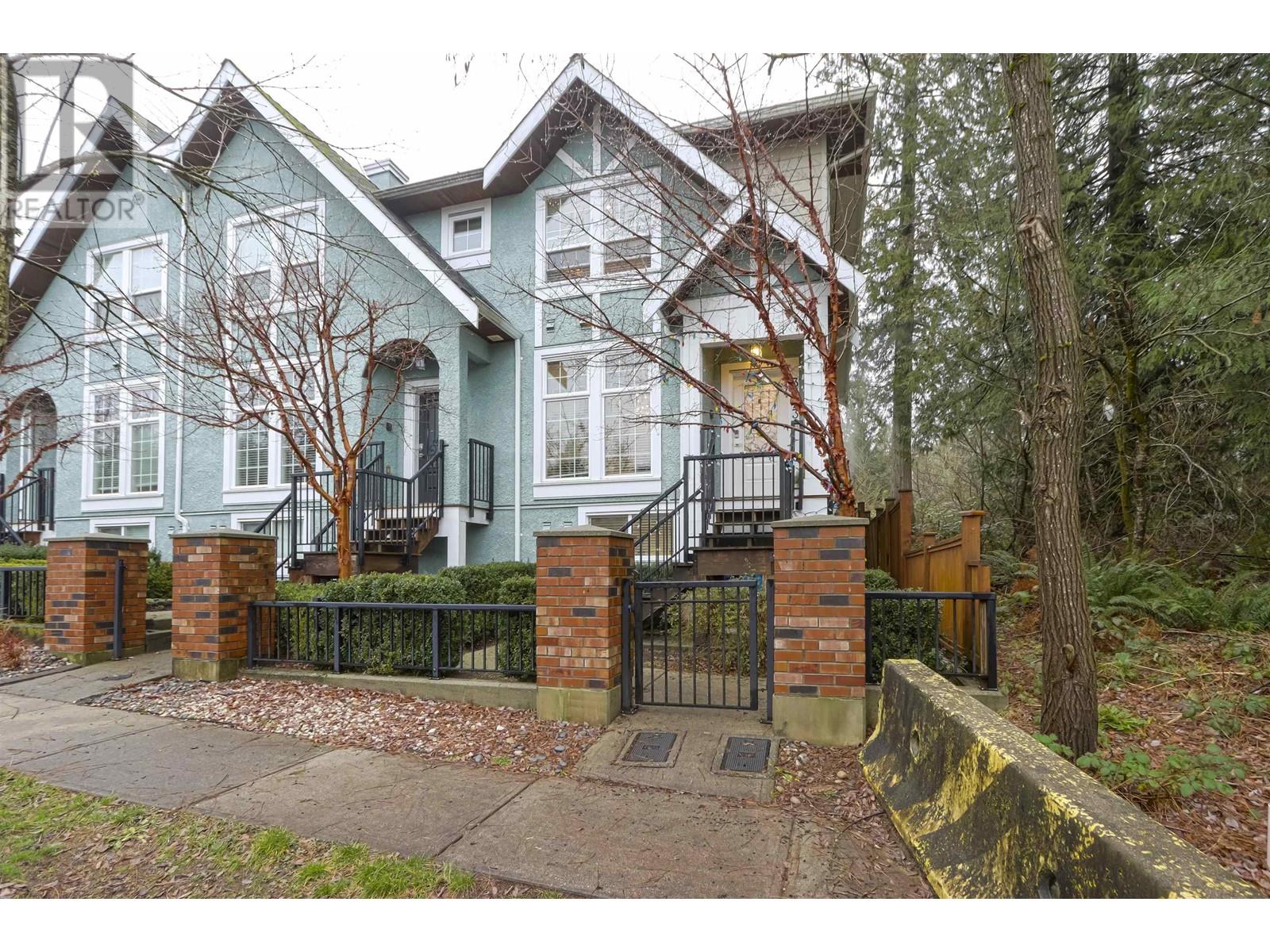 3373 Carmelo Avenue, Coquitlam, British Columbia  V3B 7M9 - Photo 2 - R2953342