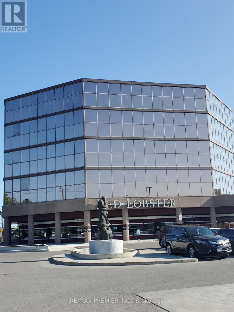 210 - 3200 Dufferin Street, Toronto (Yorkdale-Glen Park), Ontario  M6A 2T3 - Photo 2 - W11915611