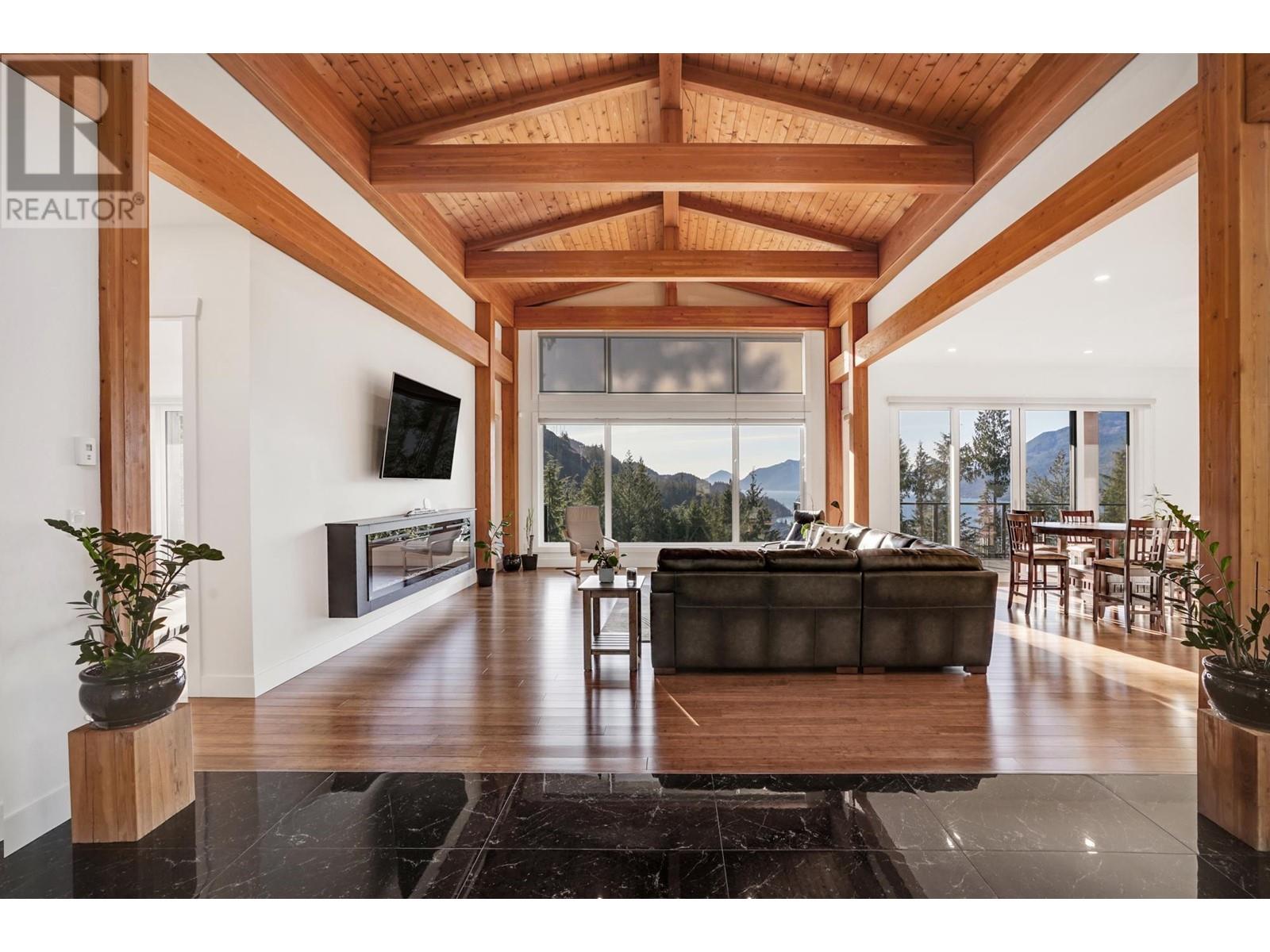 1024 Goat Ridge Drive, Britannia Beach, British Columbia  V8B 1J2 - Photo 5 - R2954359