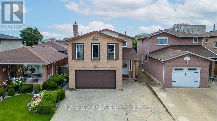 24 Spartan Avenue, Hamilton, Ontario  L8E 4M7 - Photo 2 - X11915656