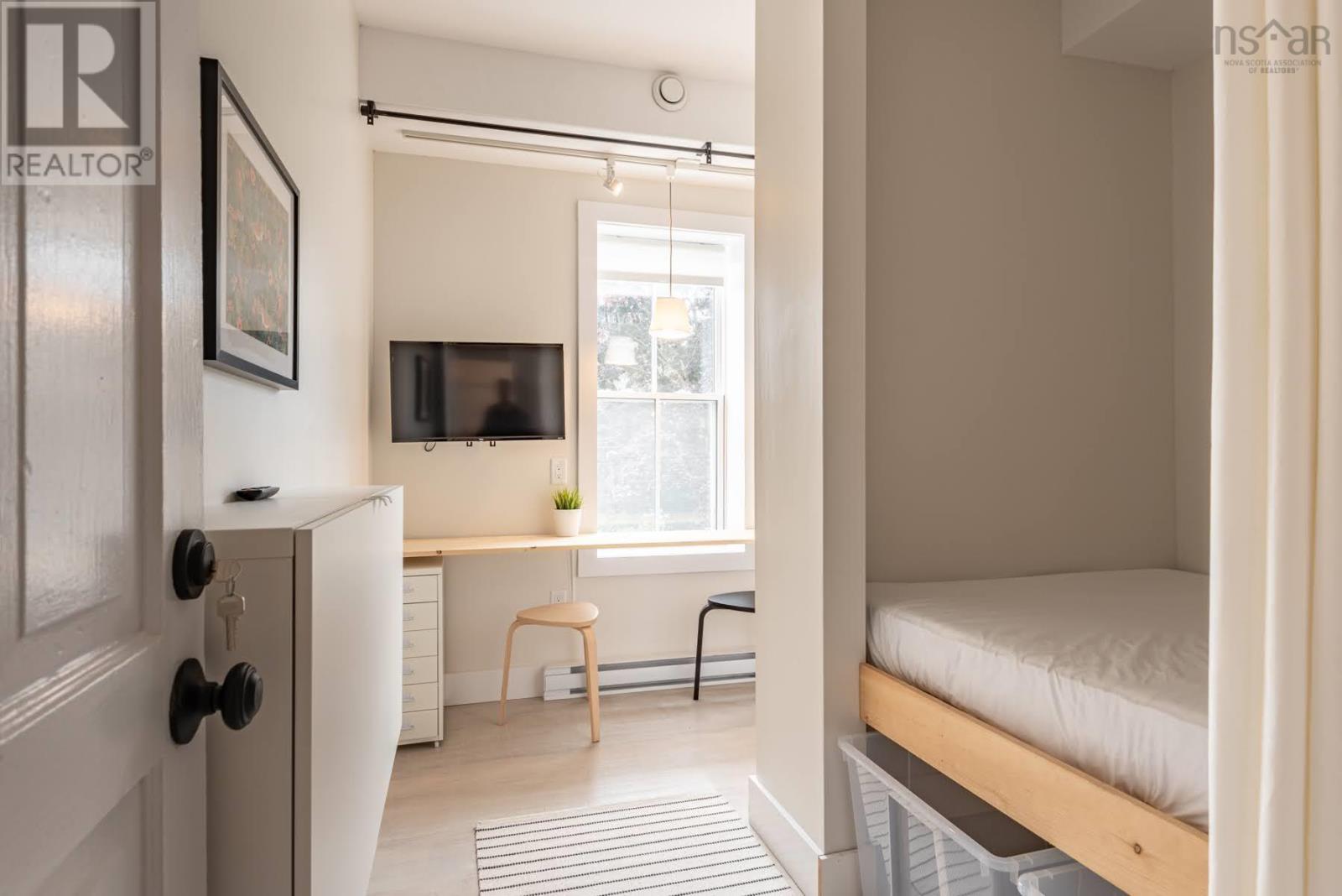 6057 Willow Street, Halifax, Nova Scotia  B3K 1L8 - Photo 43 - 202500541