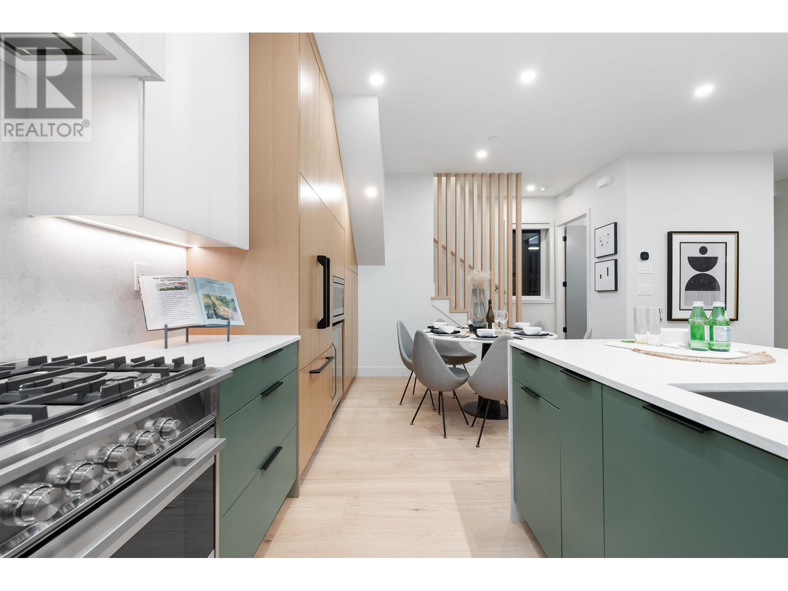 1 3565 Triumph Street, Vancouver, British Columbia V5K 1V2 - Photo 17 - R2946858