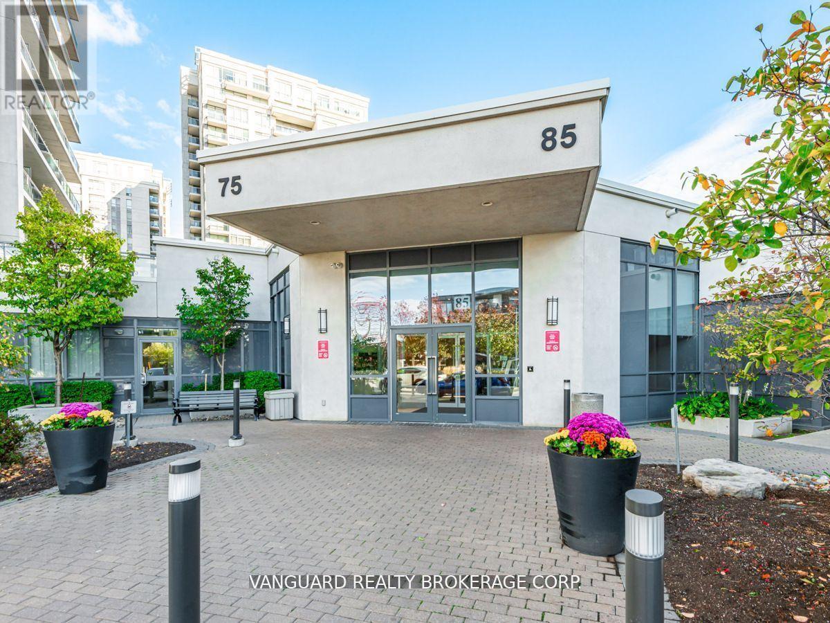 Property at 208 - 75 NORTH PARK ROAD image 3