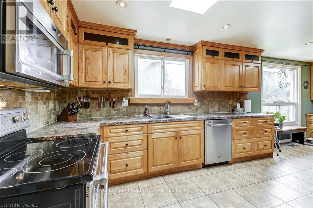 1602 Highway 6 N, Hamilton, Ontario  L8N 2Z7 - Photo 11 - X10404299