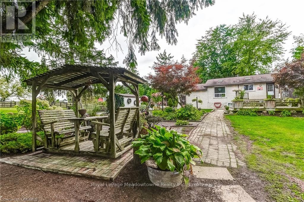 Property at 1602 HIGHWAY 6 N image 5