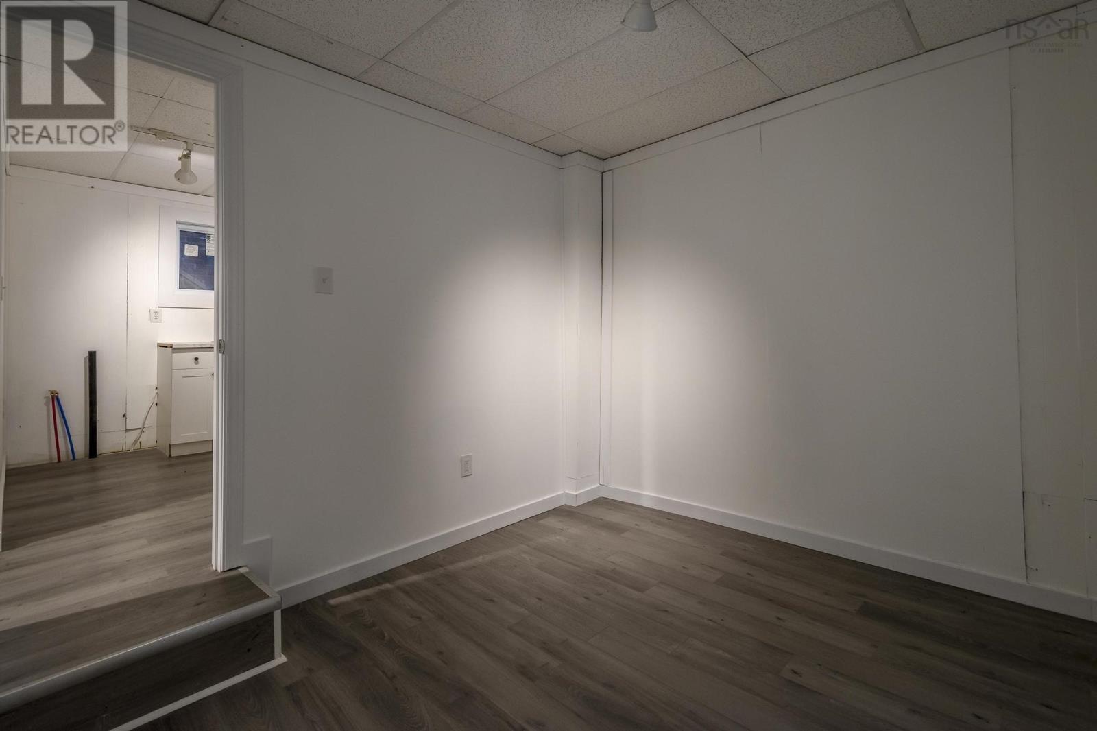 2739 Agricola Street, Halifax, Nova Scotia  B3K 4E2 - Photo 17 - 202500551